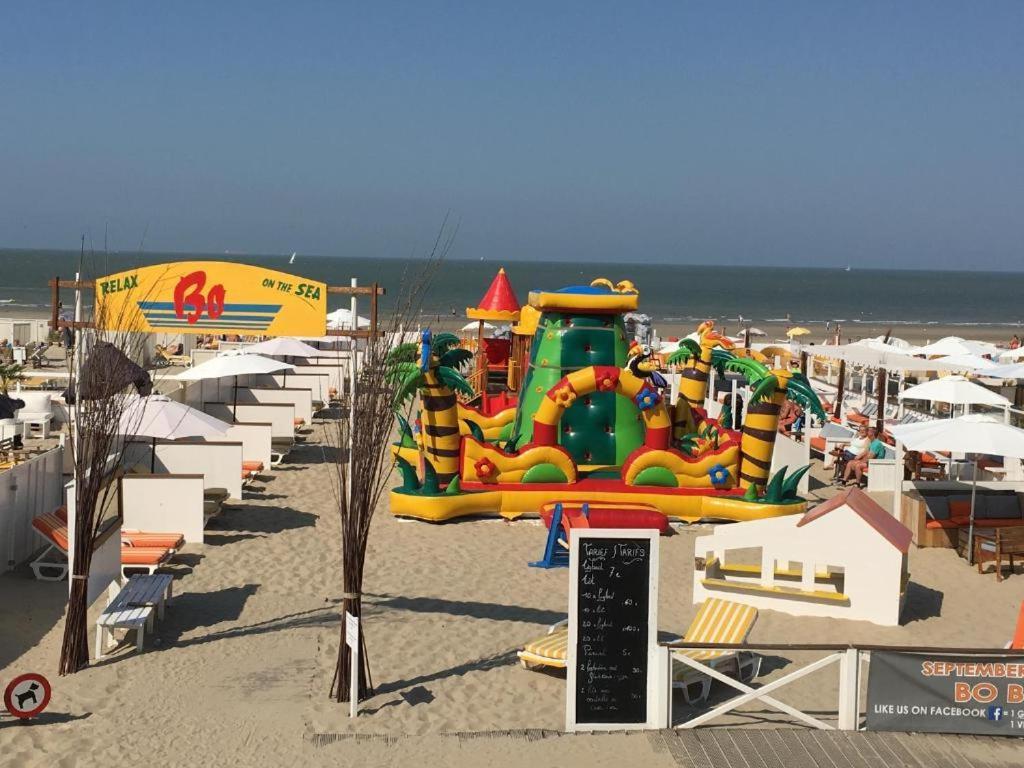 Luxurious Apartment With Sea View Blankenberge Esterno foto
