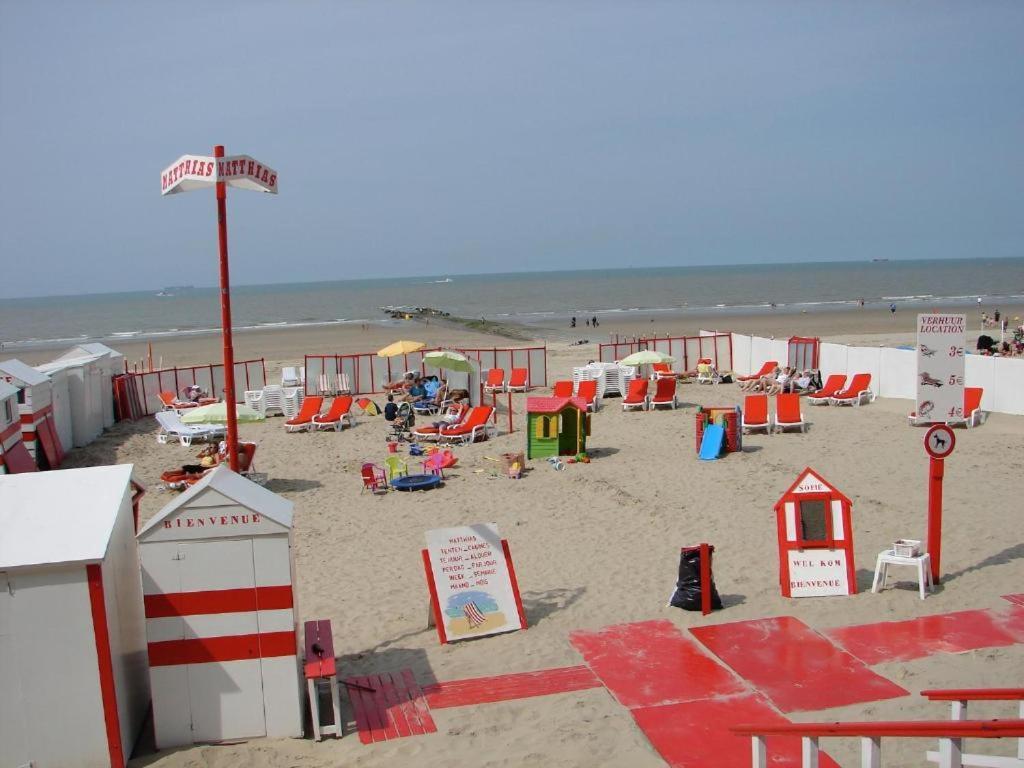 Luxurious Apartment With Sea View Blankenberge Esterno foto